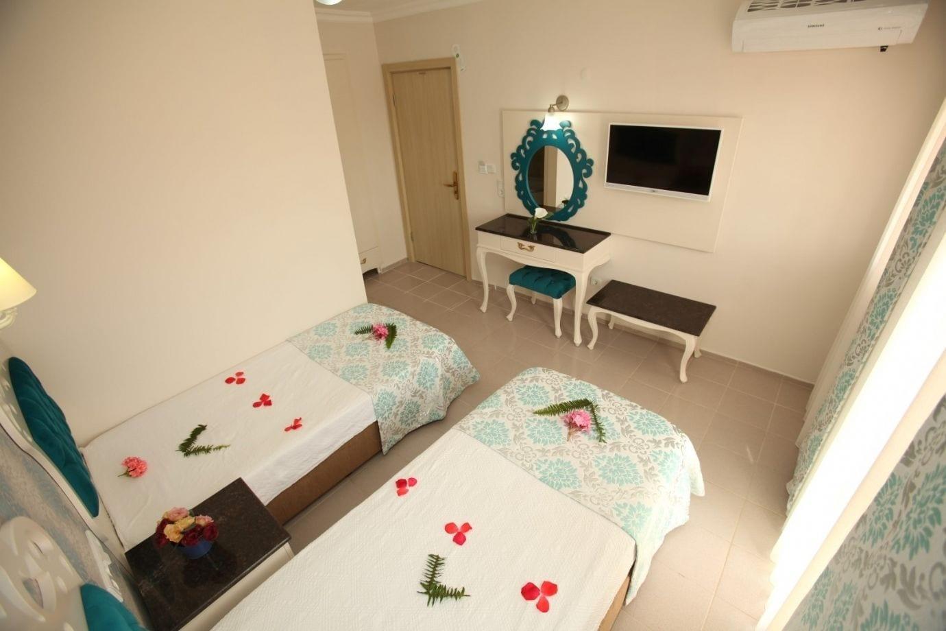 Turk Hotel Олюденіз Екстер'єр фото