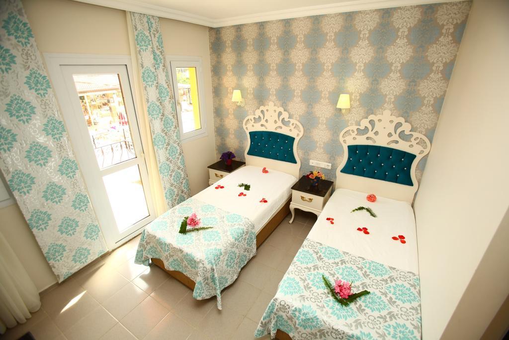 Turk Hotel Олюденіз Номер фото